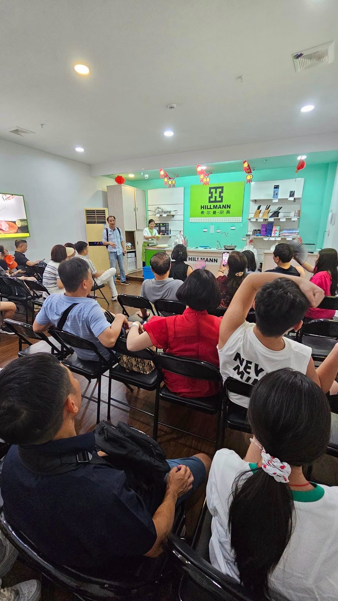MỘT NGÀY Ở HÀNG CHÂU: 1 Tiếng Ngắm Cảnh, 9 Tiếng Đi Vặt Lông 1 mot ngay o hang chau 1 tieng ngam canh 9 tieng vat long 1