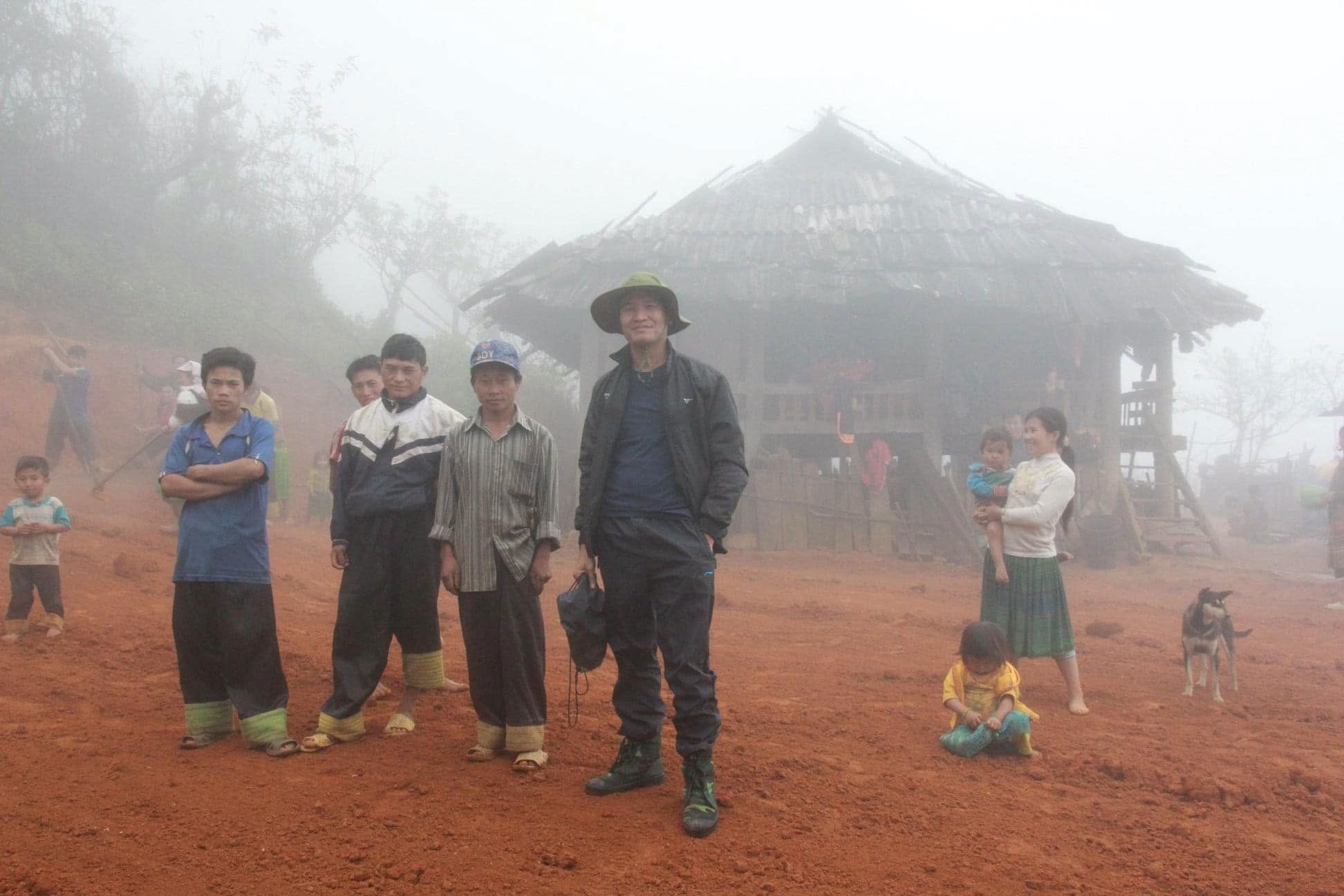 Thiên đường của tôi: Tìm bình yên giữa những bản Mông xa xôi 1 tim binh yen giua ban mong xa xoi pham ngoc duong